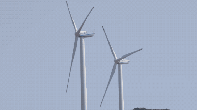 How Much Electricity Can a Wind Turbine Generate In One Revolution?插图3