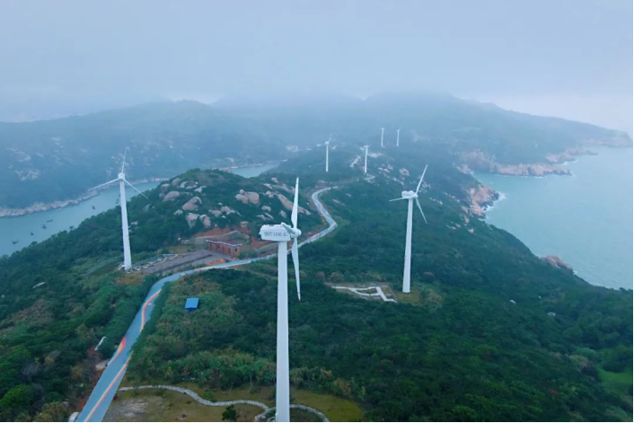 How Much Electricity Can a Wind Turbine Generate In One Revolution?插图5